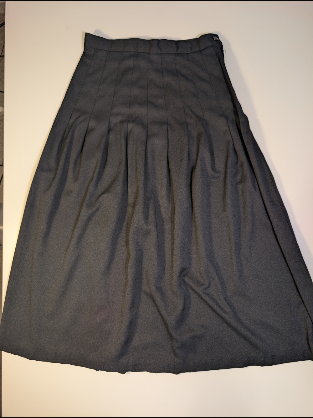 Vintage Michael Taylor Pleated Midi Skirt Black High Waist USA Made S 26"